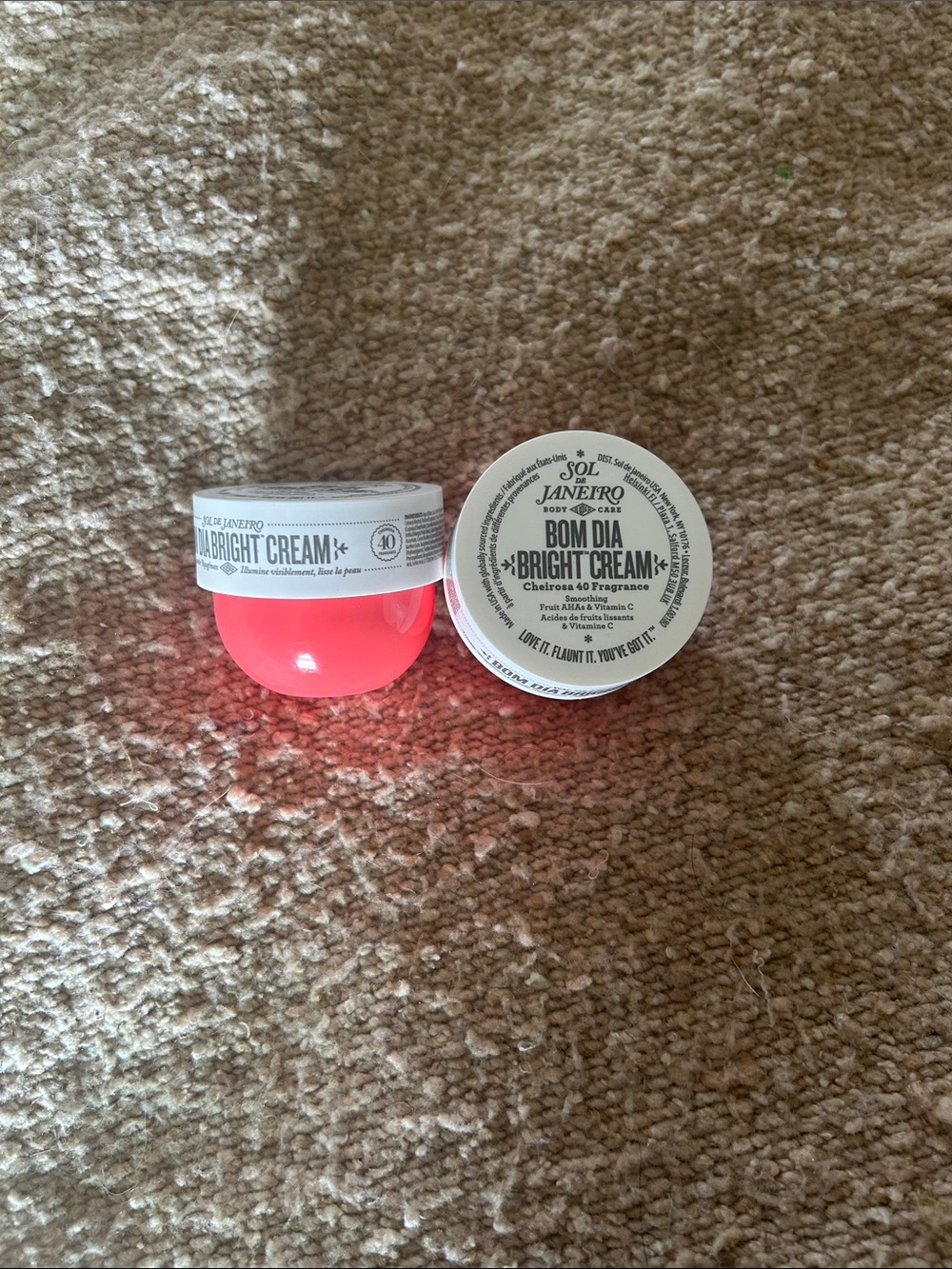 Sol de Janeiro Bom Dia Bright Cream - Coral Pink Jar